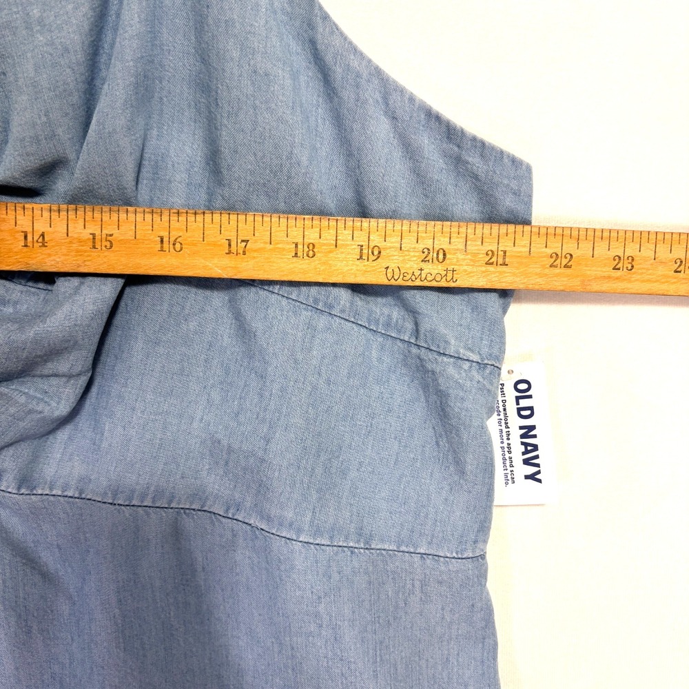 NWT Old Navy Womens Twist-Front Smocked Chambray Cami Sz XXL Blue Boho Festival - Picture 5 of 8